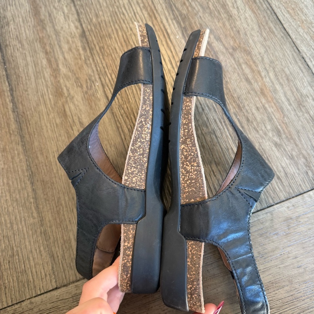 Dansko black sandals - Picture 5 of 6